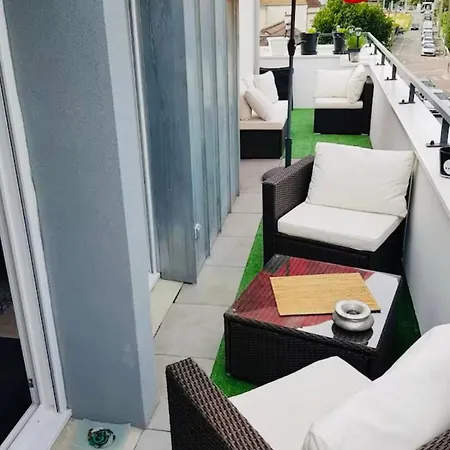 Mendes Seixas Apartment Villepinte (Seine-Saint-Denis)